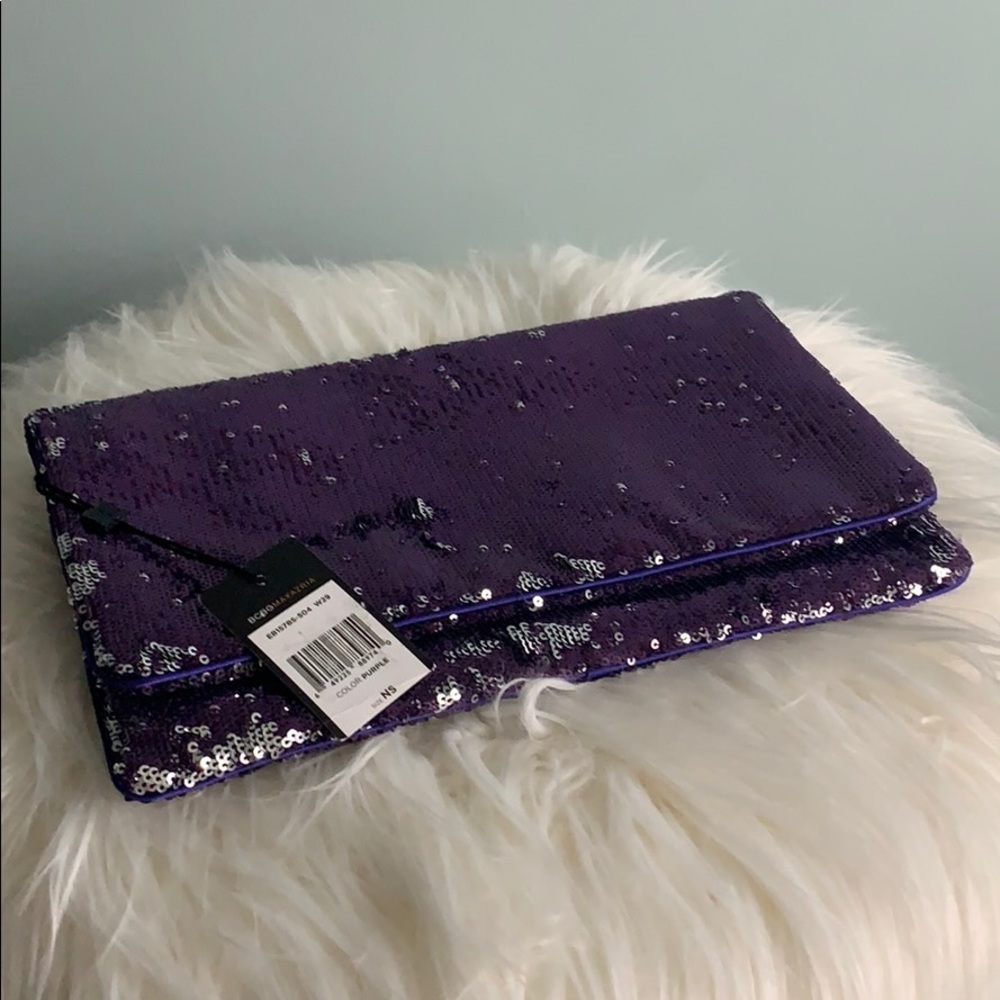 BCBG clutch